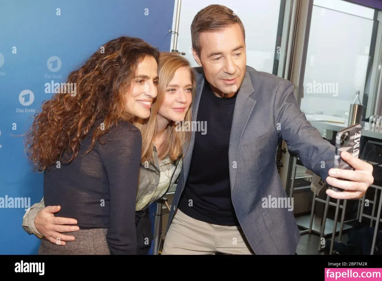 Sarina Onlyfans Photo Gallery 