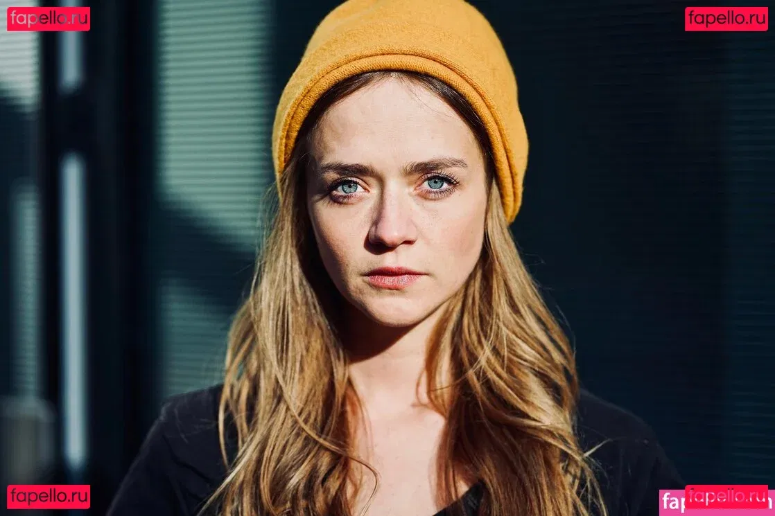 Sarina Onlyfans Photo Gallery 