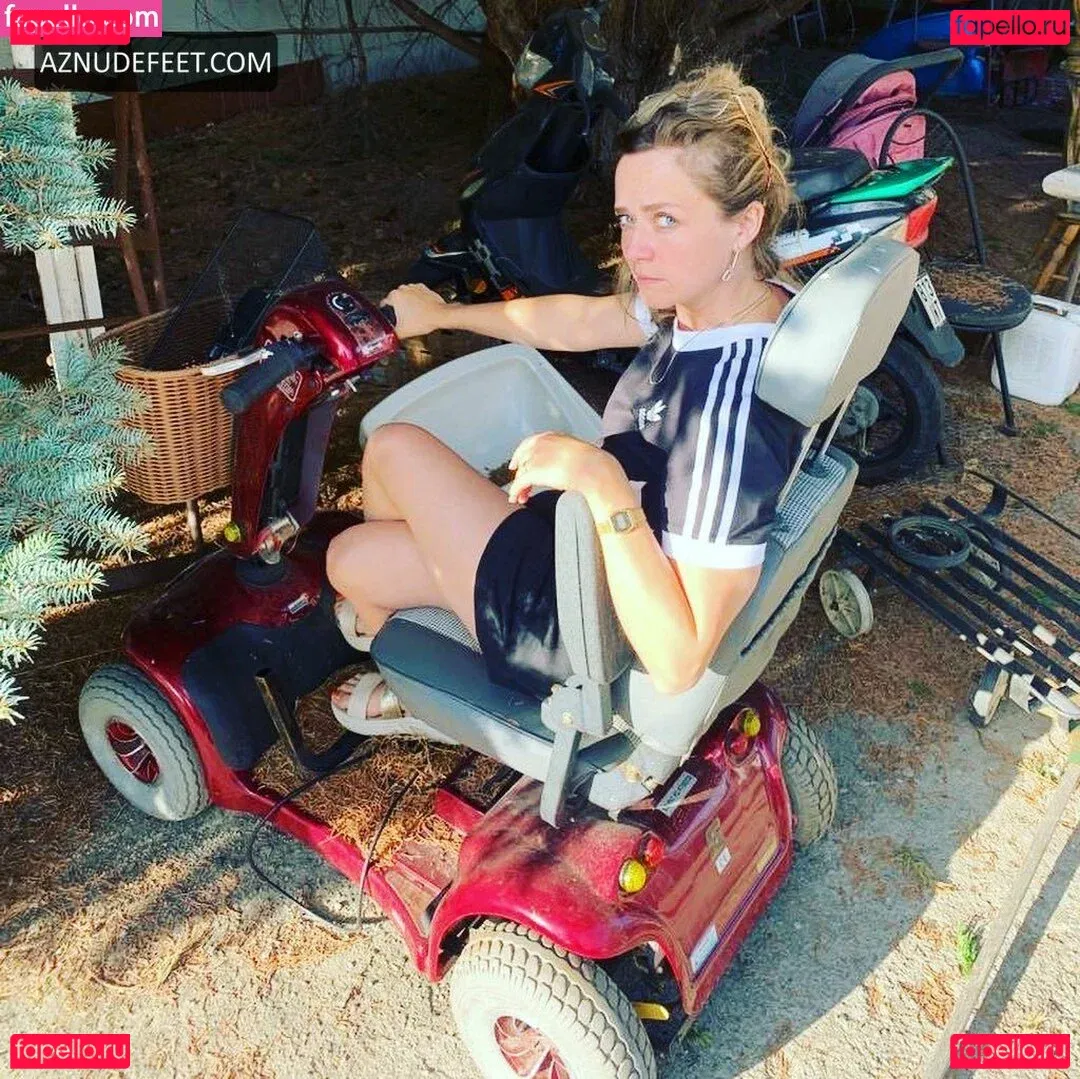 Sarina Onlyfans Photo Gallery 