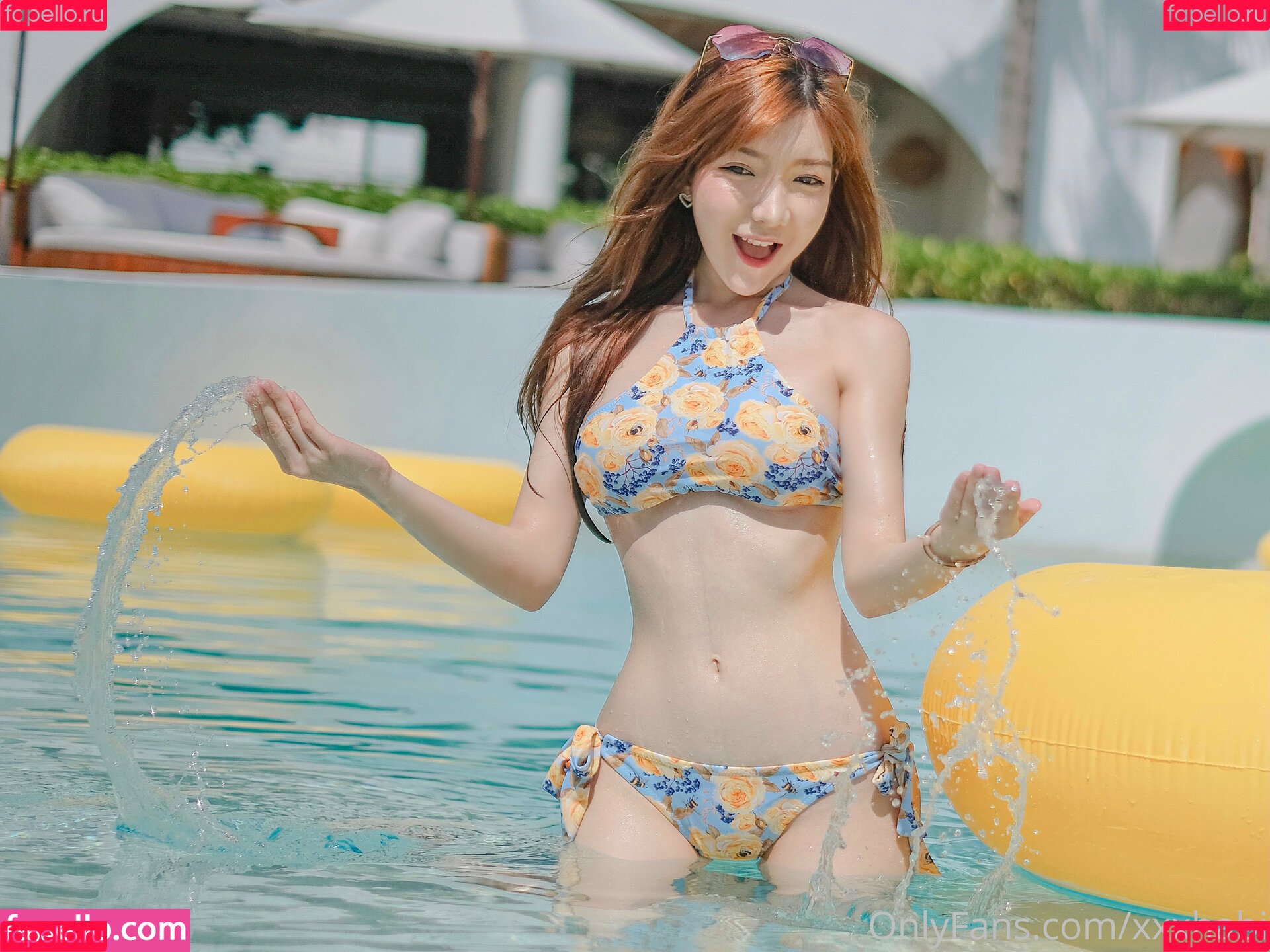 xxxhabi Onlyfans Photo Gallery 