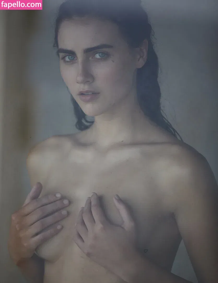 Anna Wolf Onlyfans Photo Gallery 