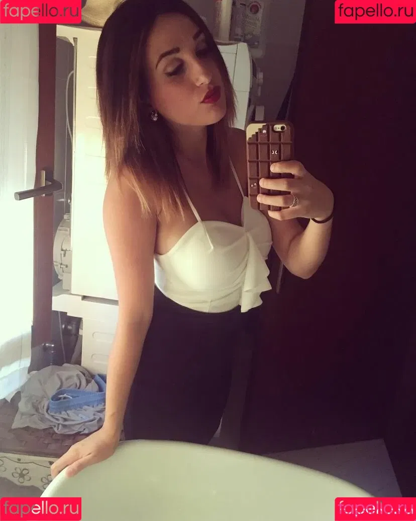 Ilaria Milite Onlyfans Photo Gallery 