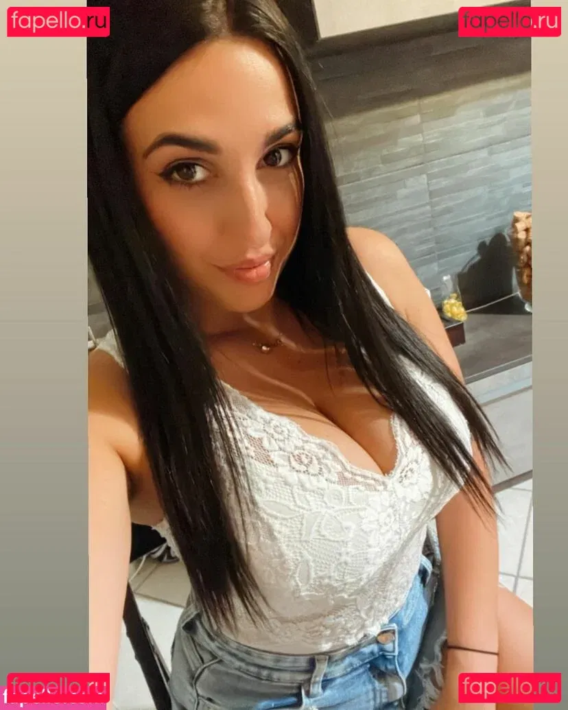 Ilaria Milite Onlyfans Photo Gallery 