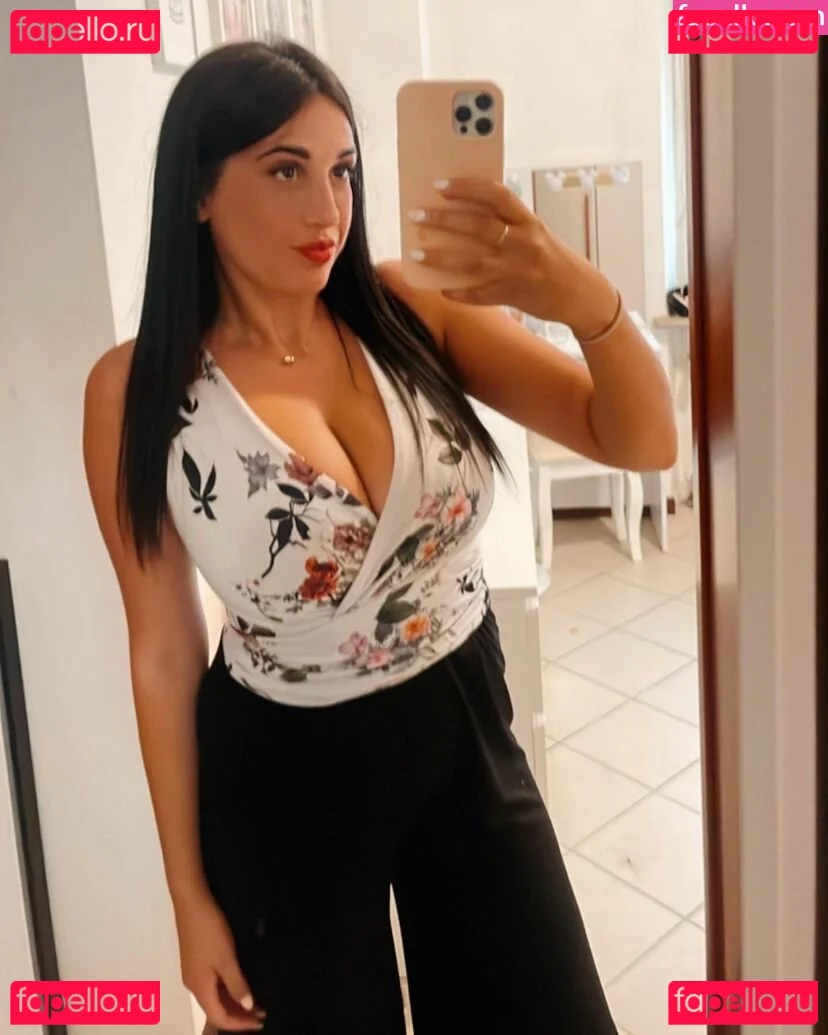 Ilaria Milite Onlyfans Photo Gallery 