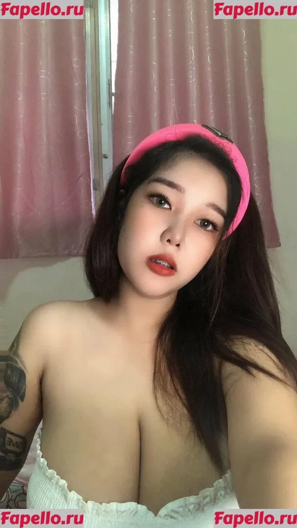 Yes Give Onlyfans Photo Gallery 