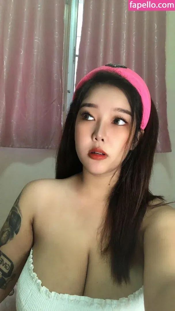 Yes Give Onlyfans Photo Gallery 