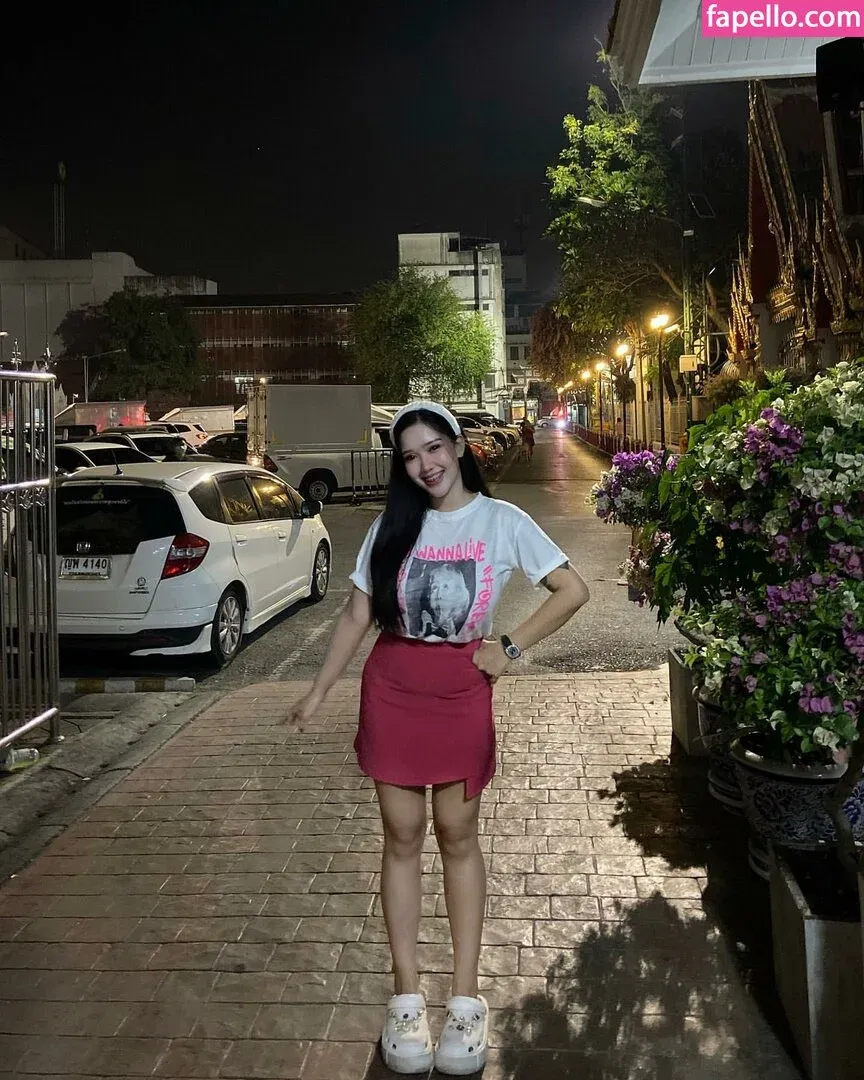 Yes Give Onlyfans Photo Gallery 