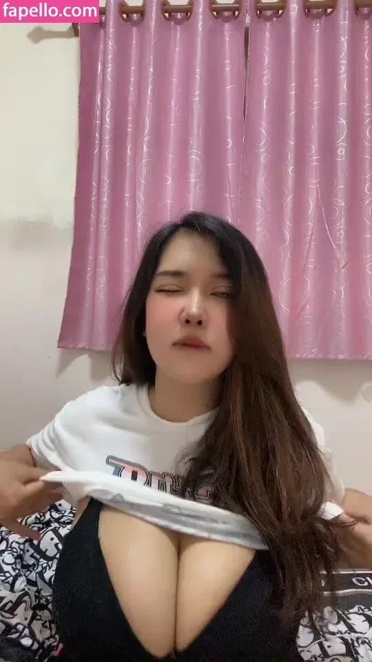 Yes Give Onlyfans Photo Gallery 