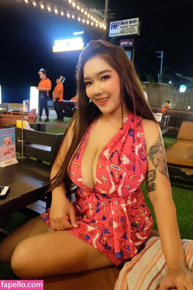 Yes Give Onlyfans Photo Gallery 