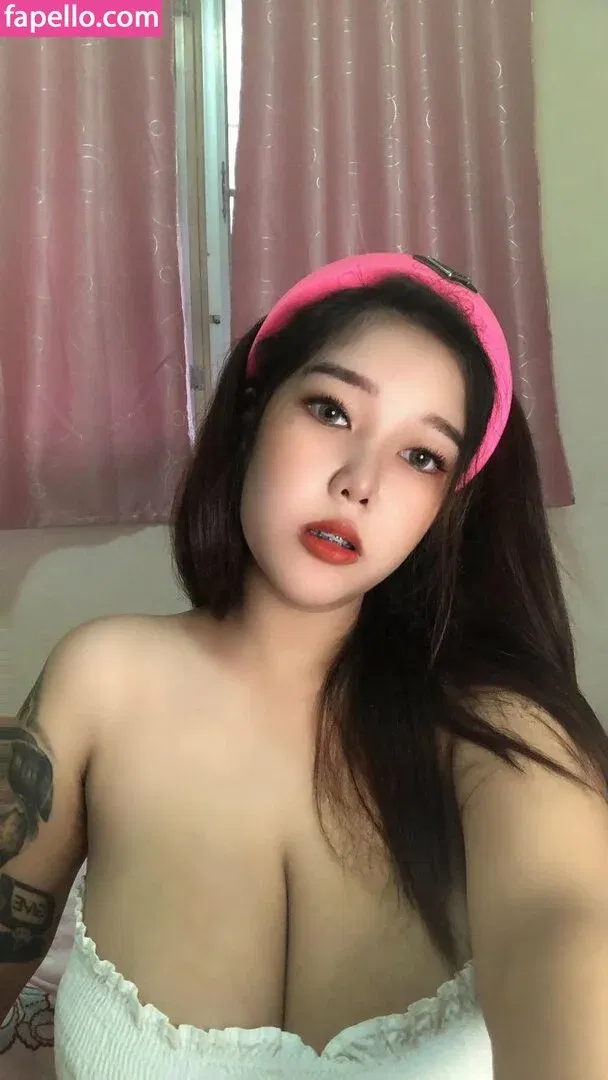 Yes Give Onlyfans Photo Gallery 