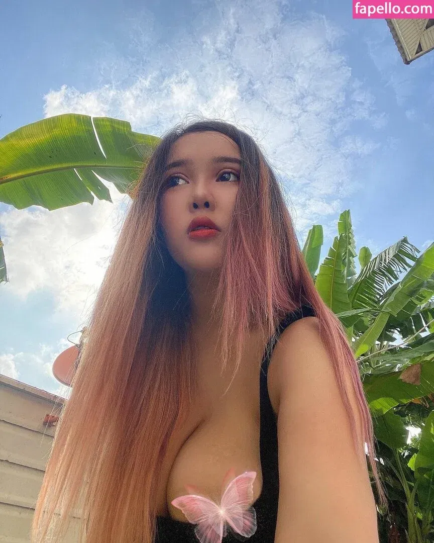 Yes Give Onlyfans Photo Gallery 