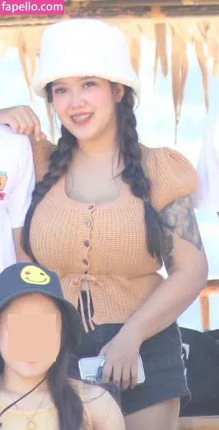 Yes Give Onlyfans Photo Gallery 