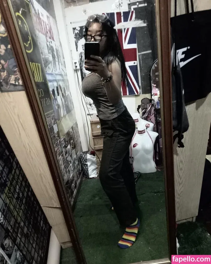 Yes Give Onlyfans Photo Gallery 