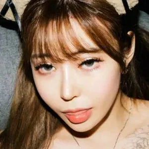 Min Harin 민하린 Onlyfans Photo Gallery 