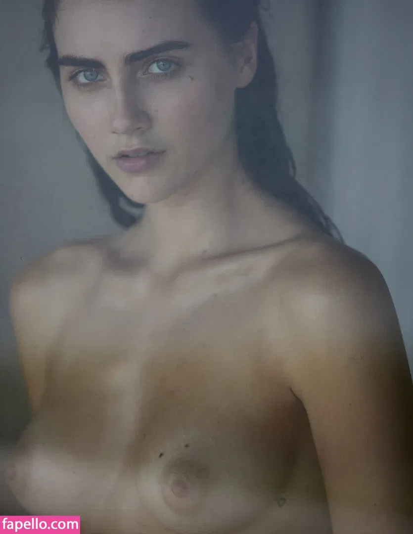 Anna Wolf Onlyfans Photo Gallery 