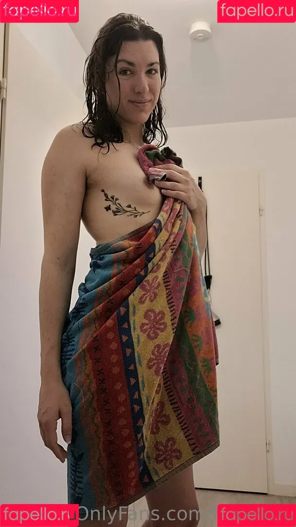 lysiavice Onlyfans Photo Gallery 