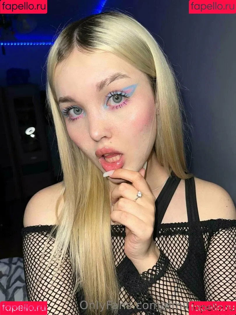 emilycandy1 Onlyfans Photo Gallery 
