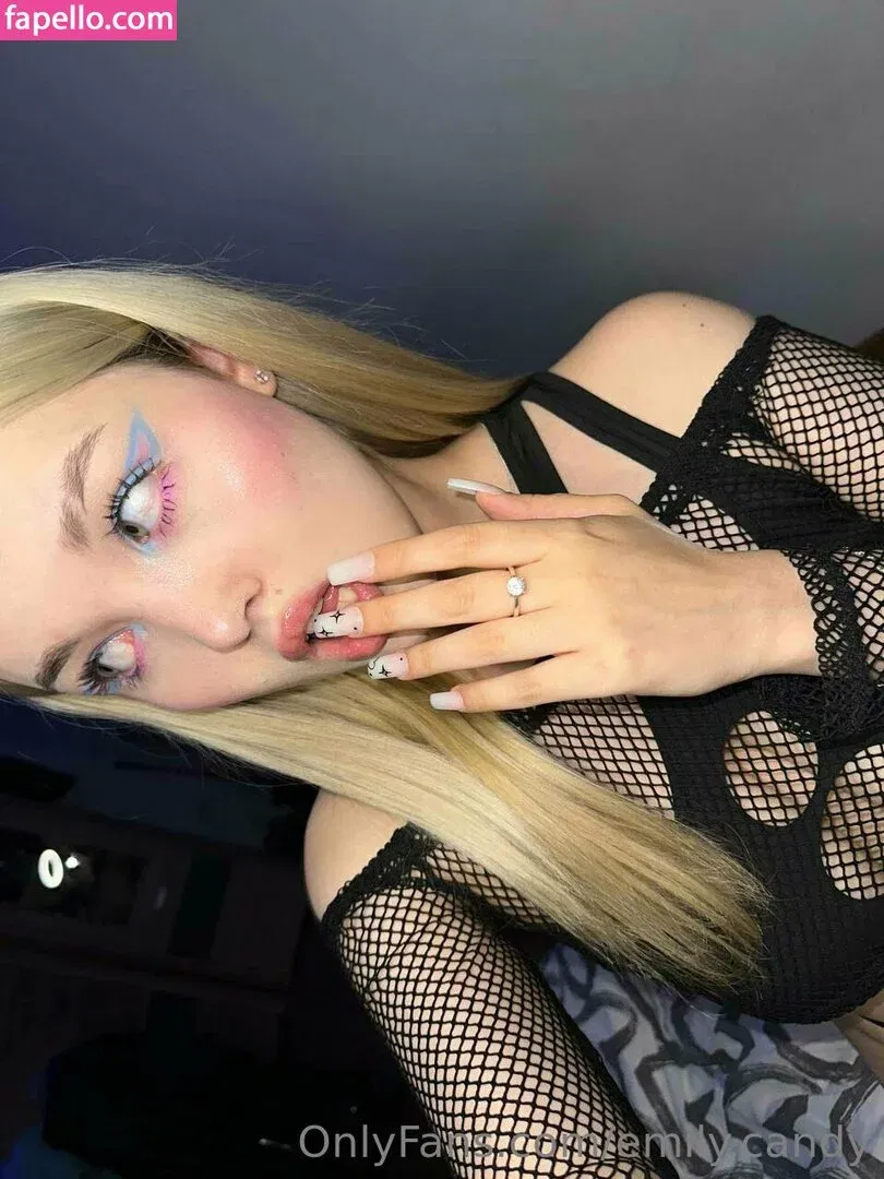 emilycandy1 Onlyfans Photo Gallery 