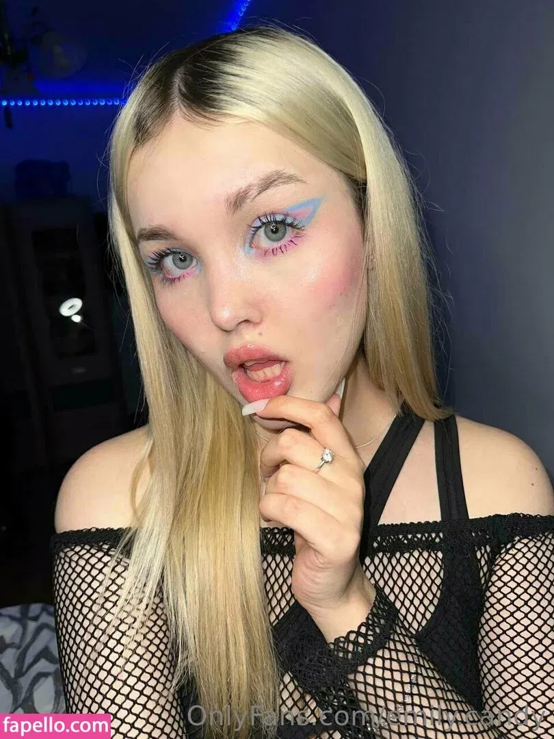 emilycandy1 Onlyfans Photo Gallery 