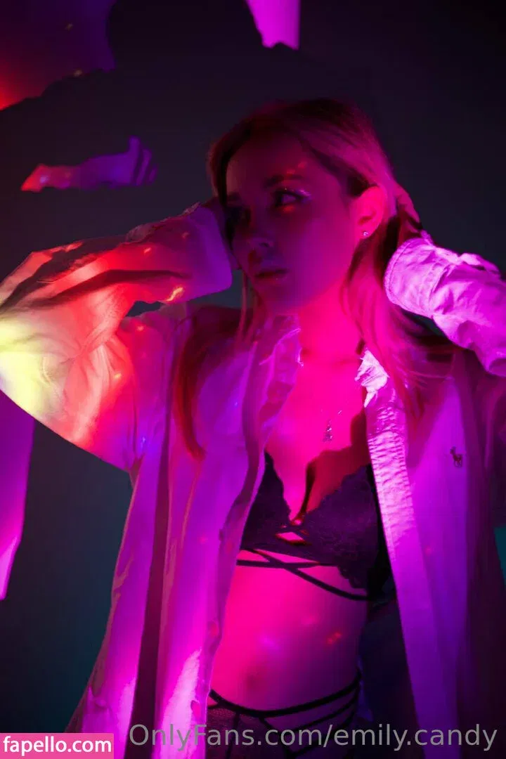 emilycandy1 Onlyfans Photo Gallery 