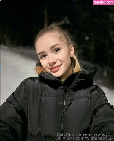 emilycandy1 Onlyfans Photo Gallery 