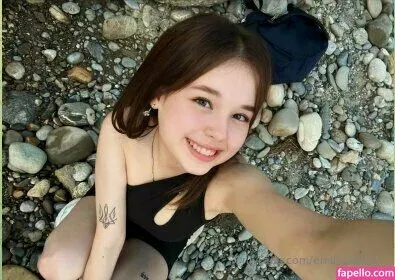 emilycandy1 Onlyfans Photo Gallery 