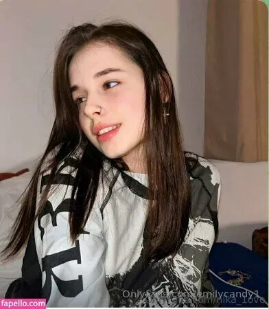 emilycandy1 Onlyfans Photo Gallery 