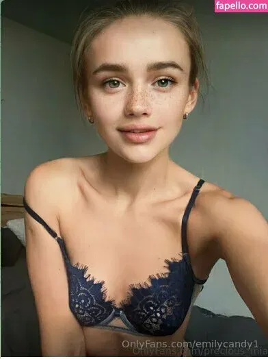 emilycandy1 Onlyfans Photo Gallery 