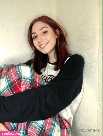 emilycandy1 Onlyfans Photo Gallery 