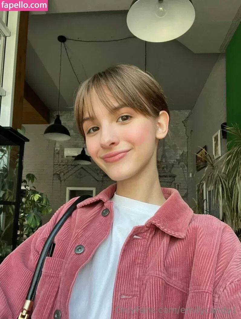 emilycandy1 Onlyfans Photo Gallery 