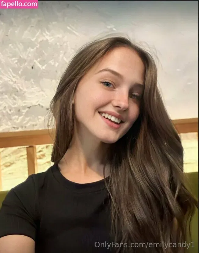 emilycandy1 Onlyfans Photo Gallery 