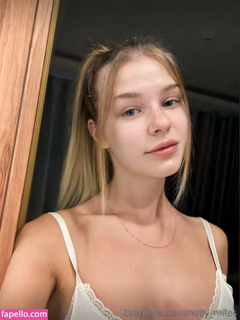 emilycandy1 Onlyfans Photo Gallery 