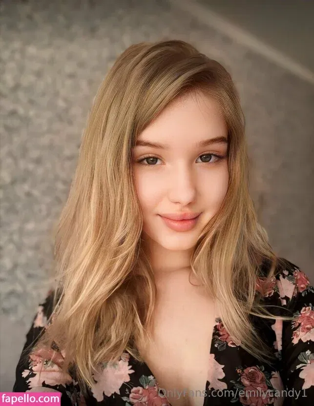 emilycandy1 Onlyfans Photo Gallery 