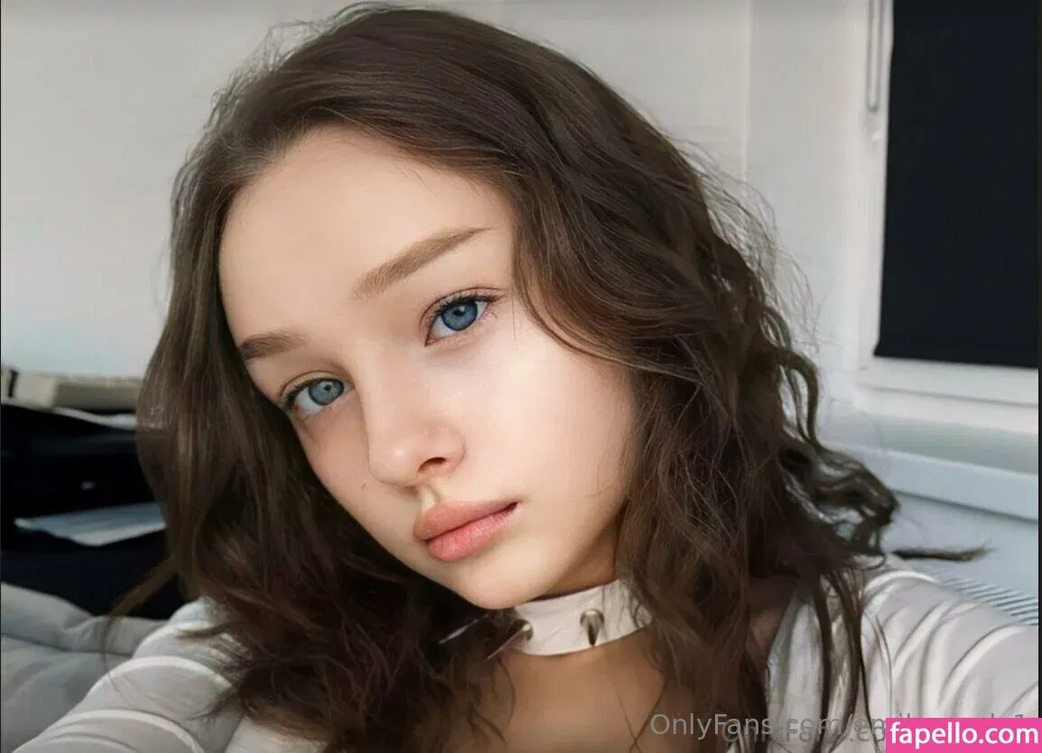 emilycandy1 Onlyfans Photo Gallery 