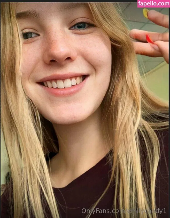 emilycandy1 Onlyfans Photo Gallery 