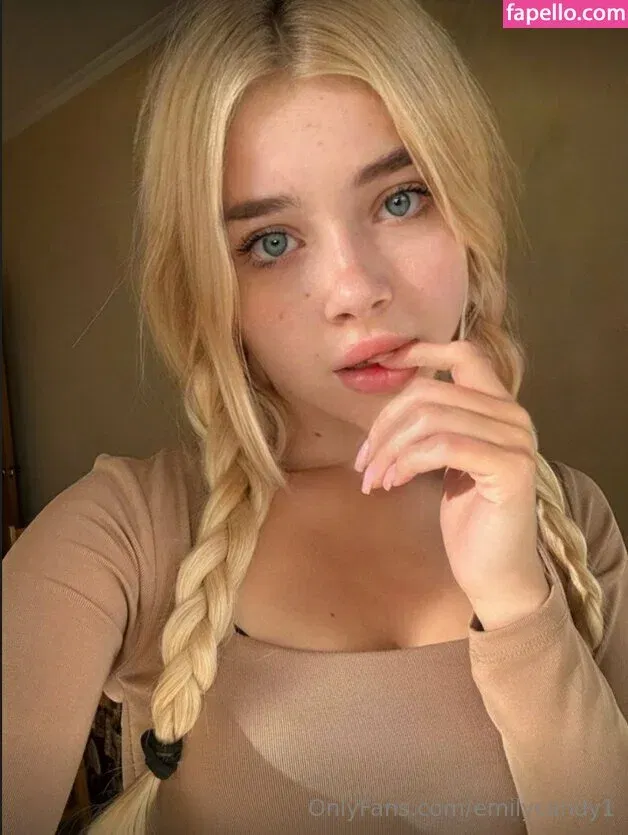 emilycandy1 Onlyfans Photo Gallery 