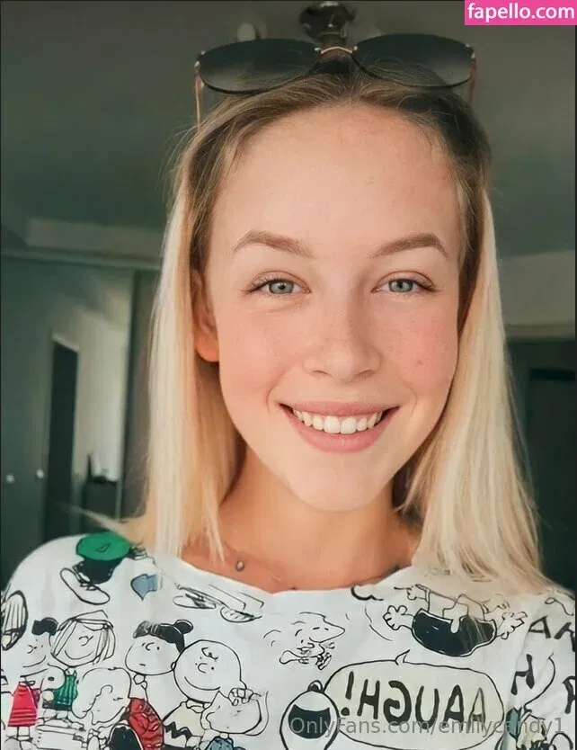 emilycandy1 Onlyfans Photo Gallery 