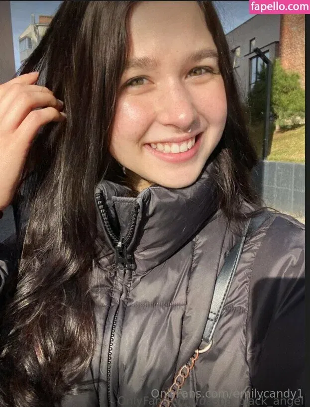 emilycandy1 Onlyfans Photo Gallery 