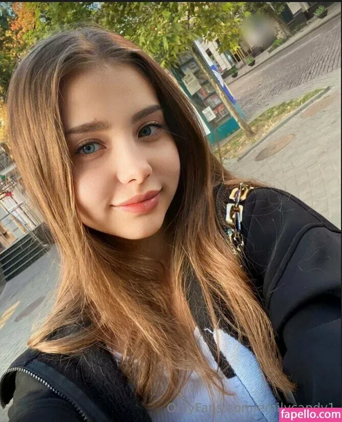 emilycandy1 Onlyfans Photo Gallery 