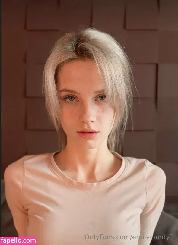 emilycandy1 Onlyfans Photo Gallery 