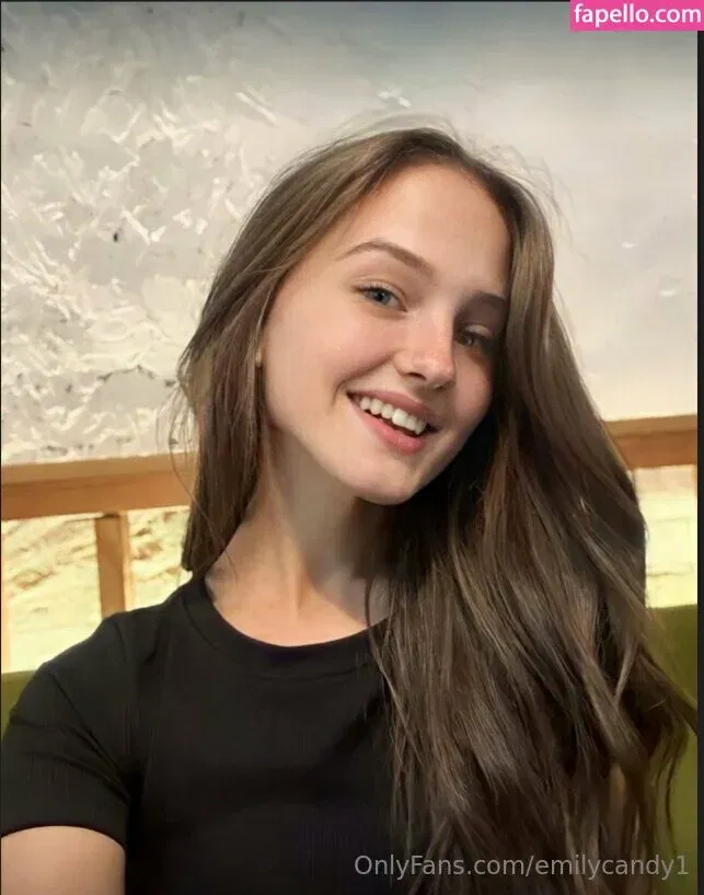 emilycandy1 Onlyfans Photo Gallery 