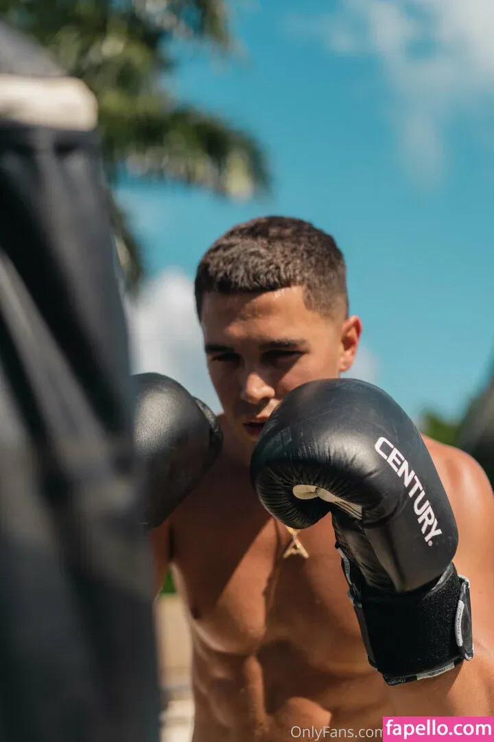 austinmahone Onlyfans Photo Gallery 