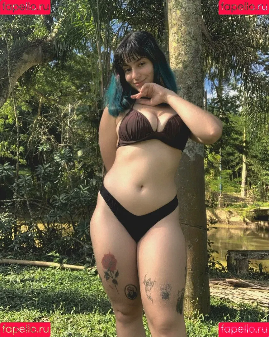 Giovana Gomes Onlyfans Photo Gallery 