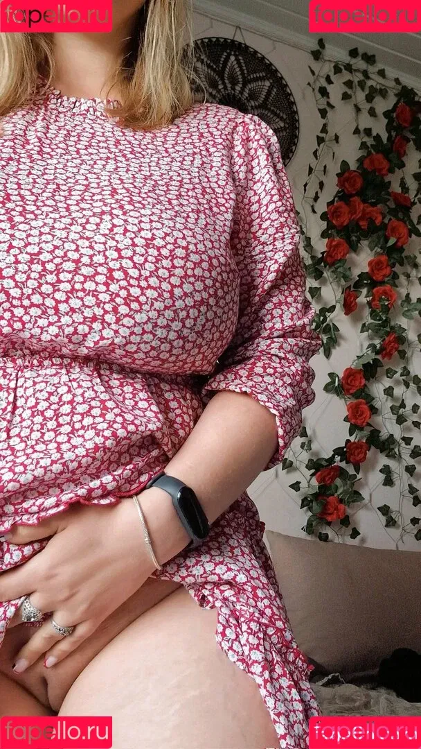 Pola Rainbow Onlyfans Photo Gallery 