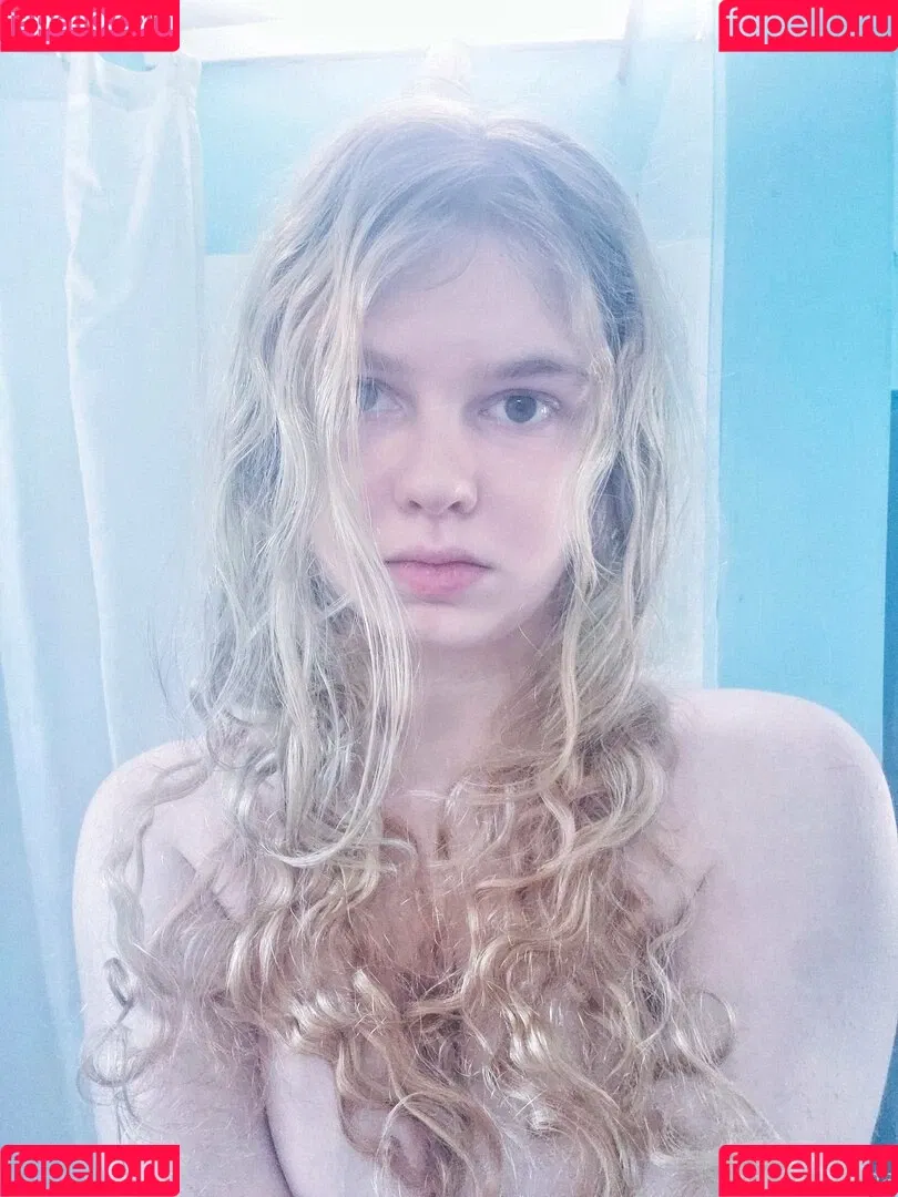 lyrictiana Onlyfans Photo Gallery 
