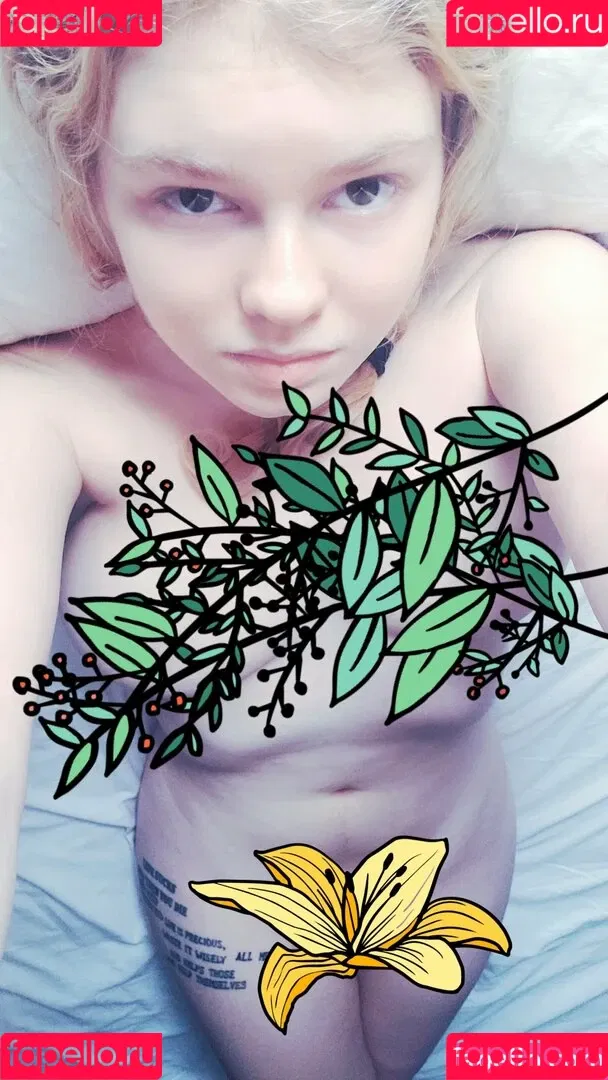 lyrictiana Onlyfans Photo Gallery 