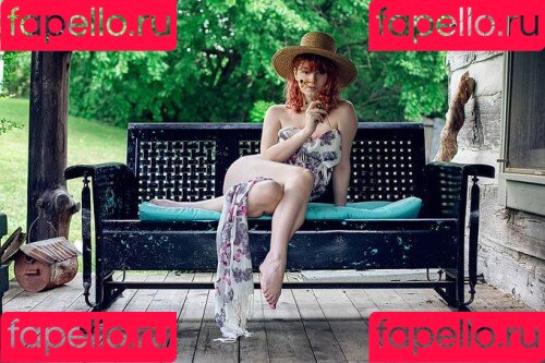 lyrictiana Onlyfans Photo Gallery 