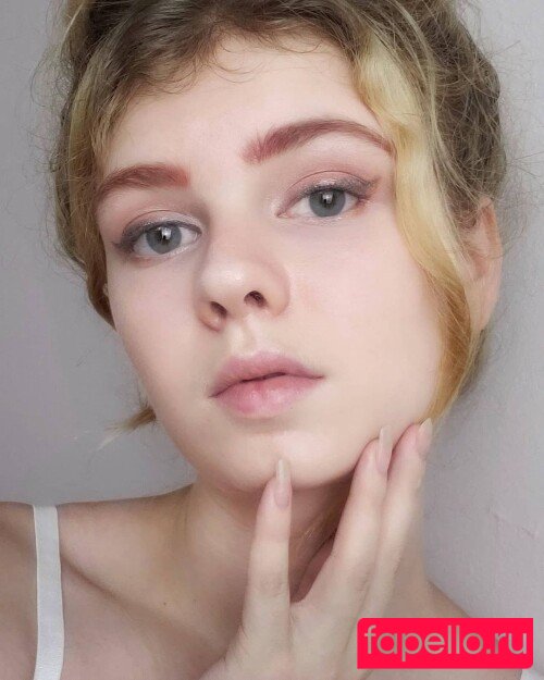 lyrictiana Onlyfans Photo Gallery 