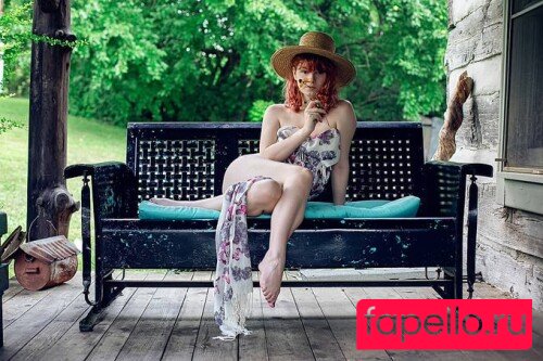 lyrictiana Onlyfans Photo Gallery 