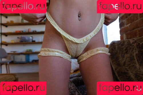 Aprilblaze Onlyfans Photo Gallery 